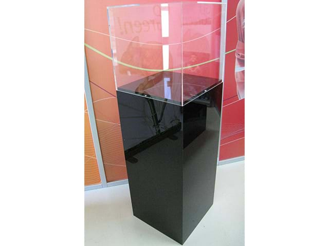 acrylic-display-box