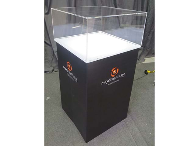 acrylic-display-case