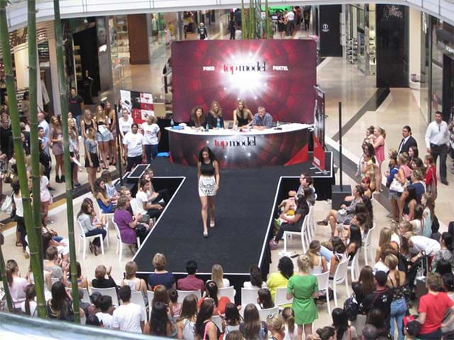 australias-next-top-model-westfield-2