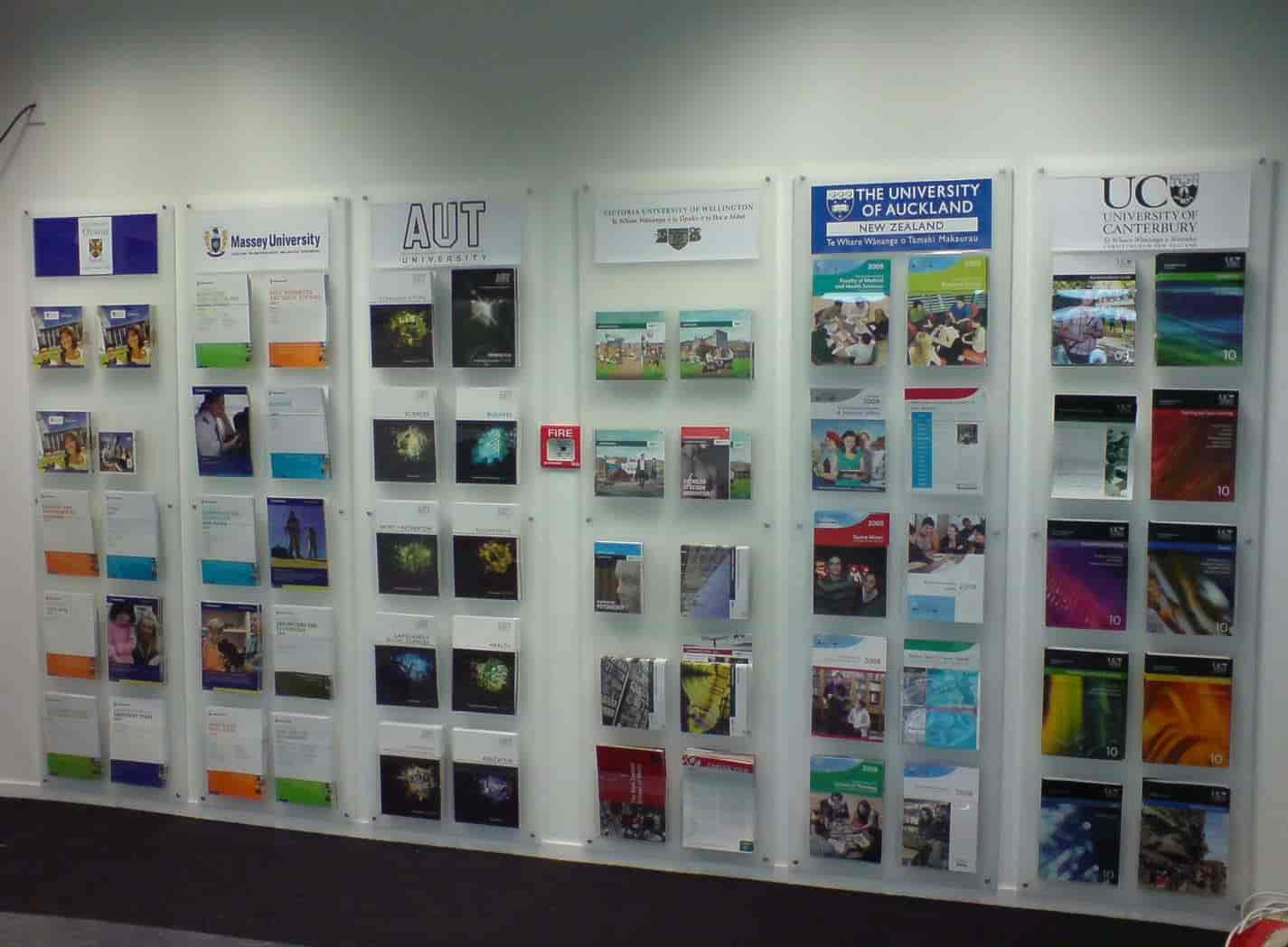 customised-magazine-and-brochure-display-wall