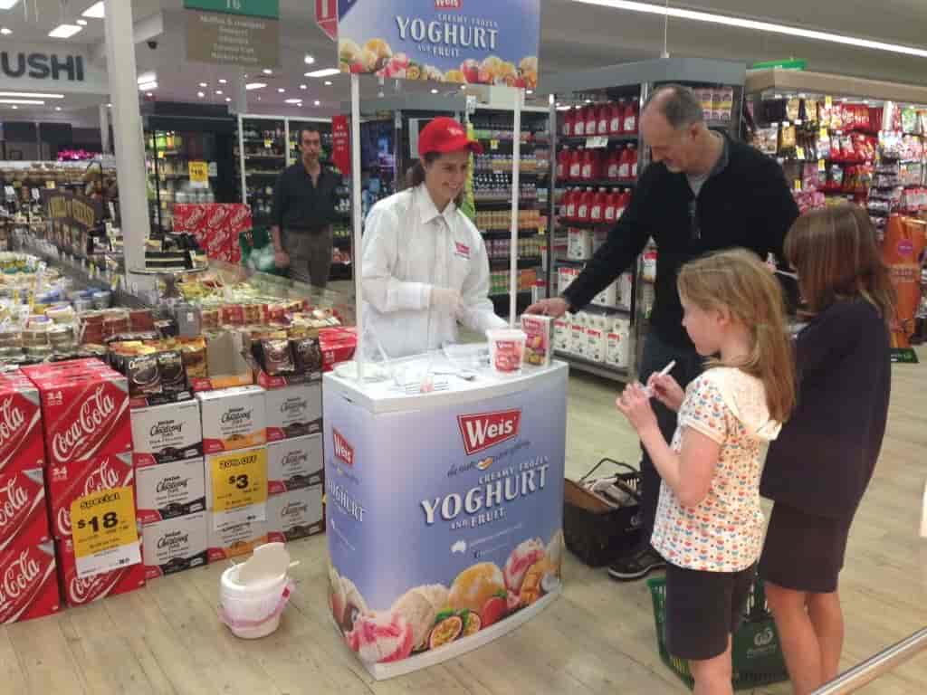 d2g-weis-yoghurt-retail-demonstrator-in-store