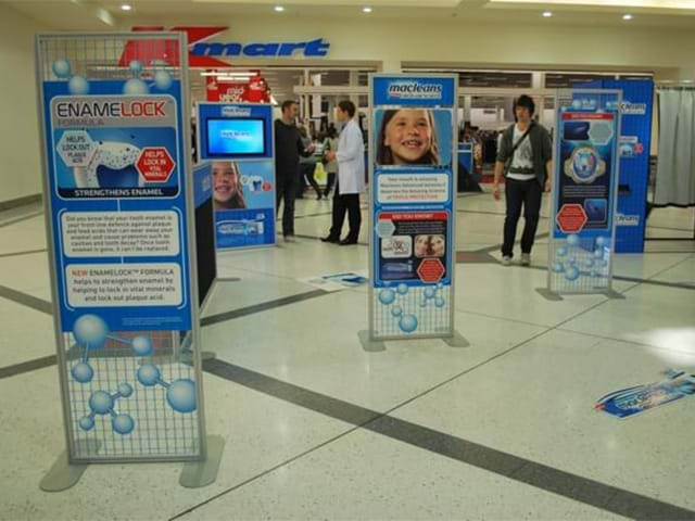 mall-display-standees