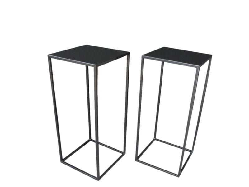 metal-plinths