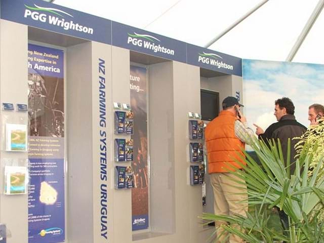 outdoor-expo-display