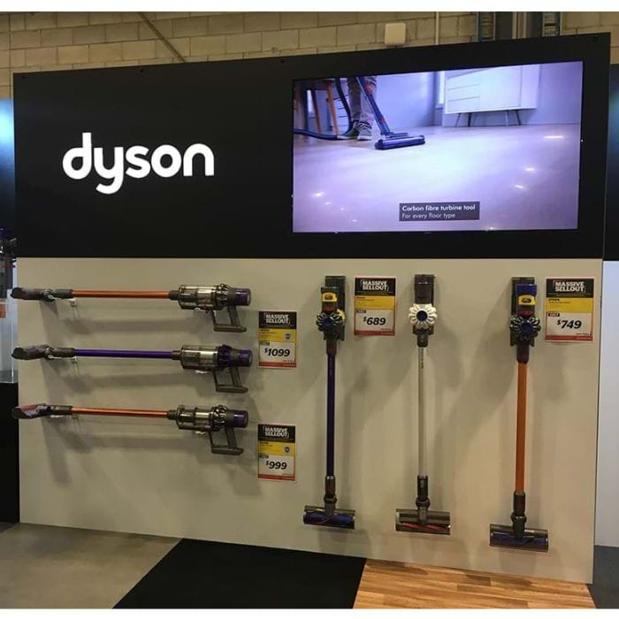 product-merchandiser-dyson