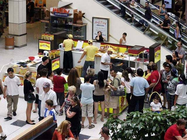 shopping-centre-food-preper