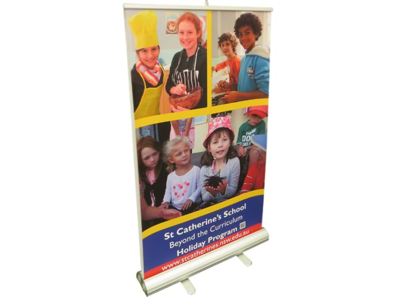 shopping-centre-mall-pull-up-banner