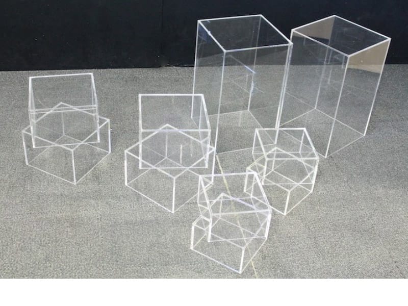 acrylic-display-cubes-01-can-be-made-in-a-size-to-suit-you.jpg