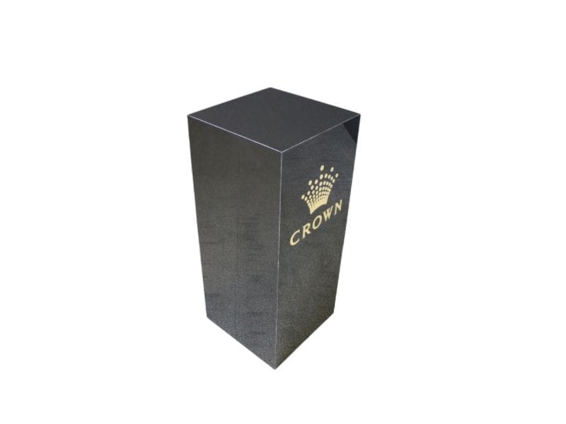 acrylic-plinths-09-black-plinth-with-computer-cut-gold-vinyl-logo.jpg