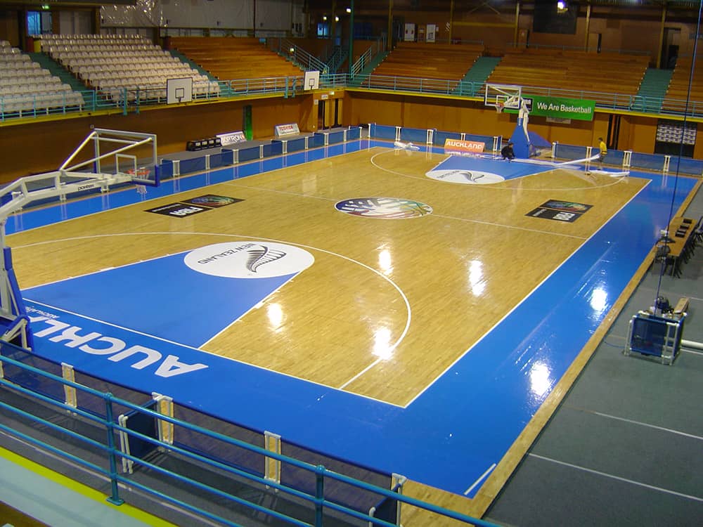 adhesive-floor-vinyl-01-adhesive-floor-vinyl-on-backetball-court.jpg