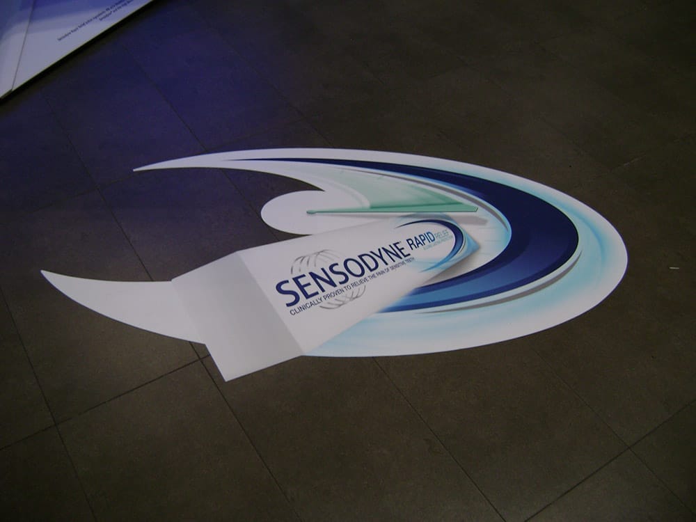 adhesive-floor-vinyl-05-adhesive-floor-vinyl-for-shopping-mall.jpg