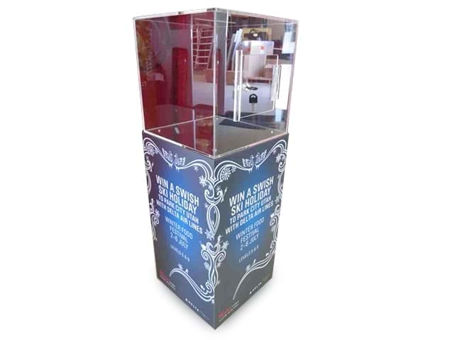 Lockable clear case on top of entry unit - Displays2Go