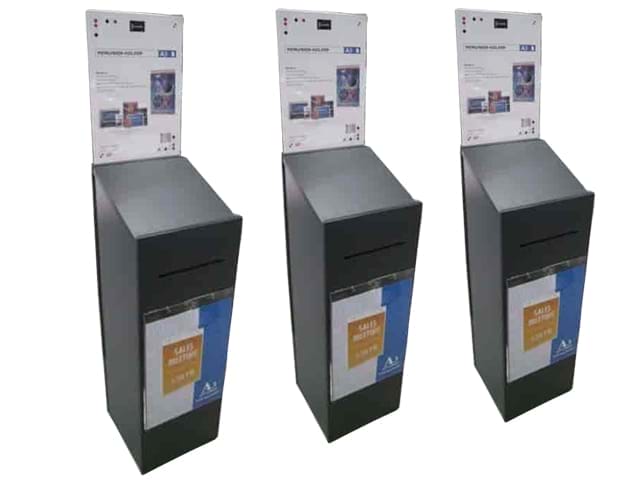 Timber entry boxes for use throughout Westfield malls - Displays2Go