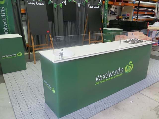 Portable-kitchen-for-woolworths - Displays2Go