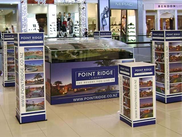 Point-ridge-mall-display - Displays2Go