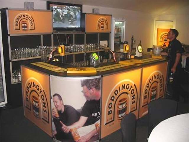 Modular bar is easy to store and transport - Displays2Go