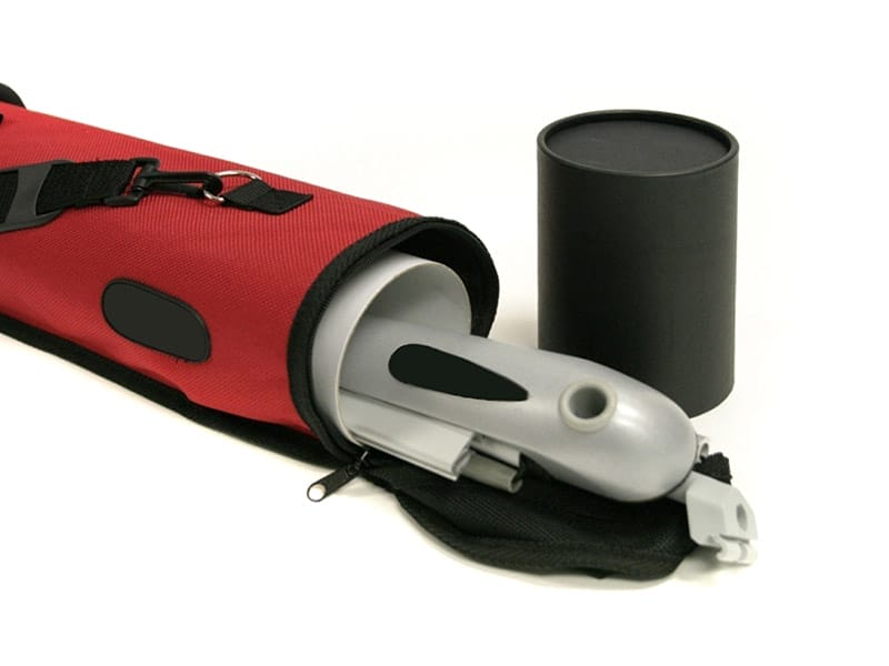 express-roll-up-banner-display-07-express-stand-hardware-in-cardboard-tube-and-carry-bag.jpg