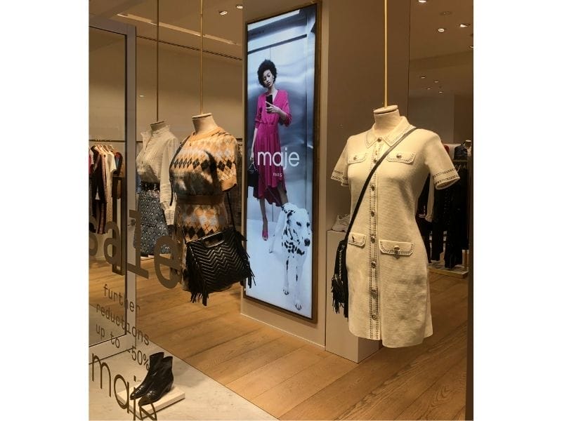 hanging-brandframe-02-fashion-display-lightbox.jpg