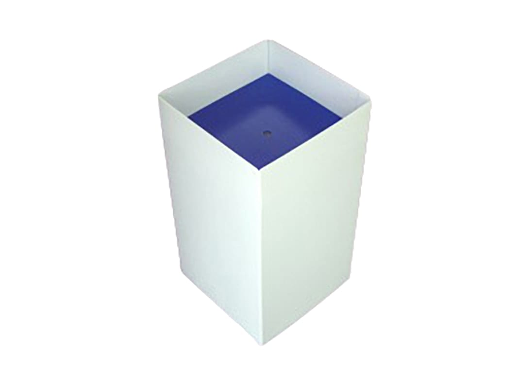 portable-display-bins-08-dump-bin-500-sq-1ith-100mm-deep-shelf-white-blue.jpg