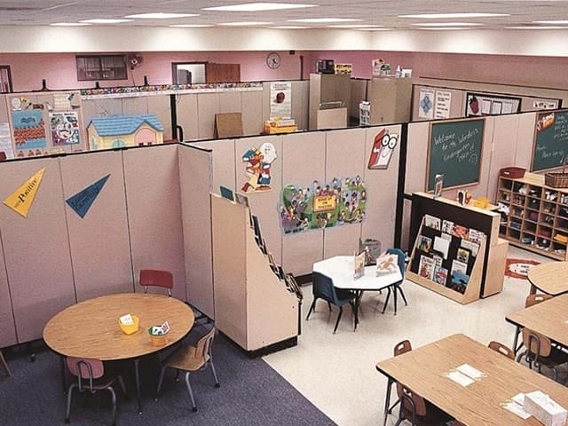 portable-panels-and-room-dividers-46-room-partitions.jpg