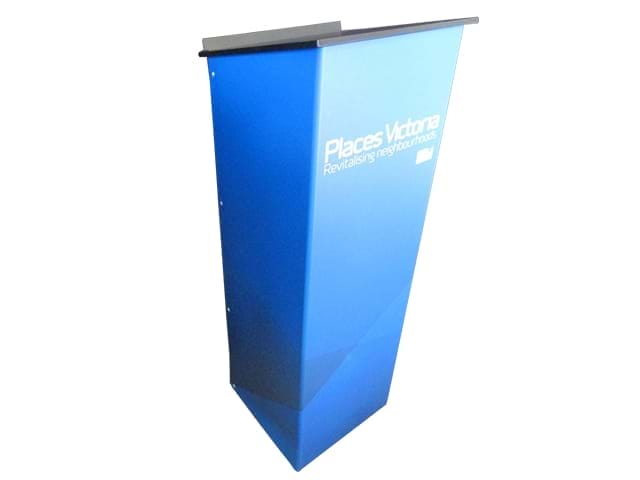 Portable lectern with graphics - Displays2Go