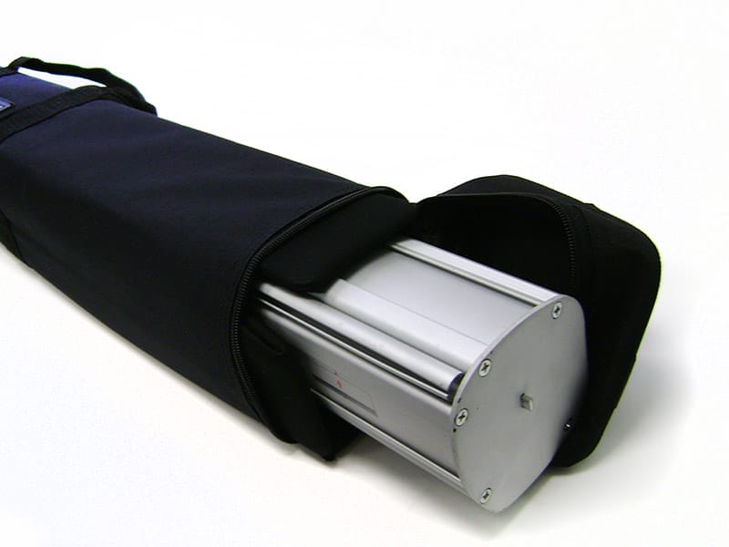 promo-retractable-exhibition-banners-04-promo-hardware-in-carry-bag.jpg