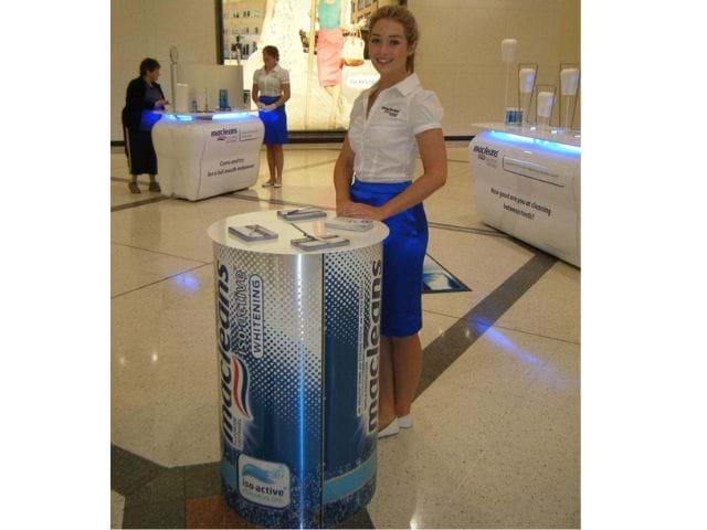 Experiential marketing counter - Displays2Go