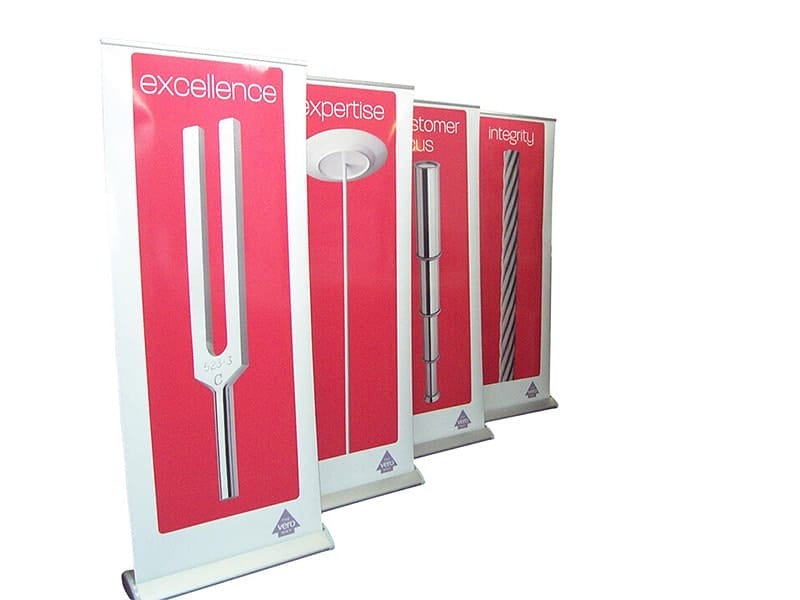 shopping-centre-foot-traffic-kit-hire-kit-11-premiers.jpg