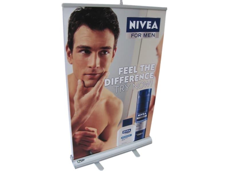 shopping-centre-pull-up-banners-01-mall-height-double-sided-pull-up-banner.jpg