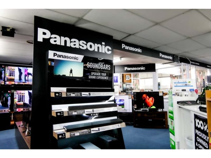 standard-tvs-07-panasonic-plus-magness-plus-ben-row.jpg