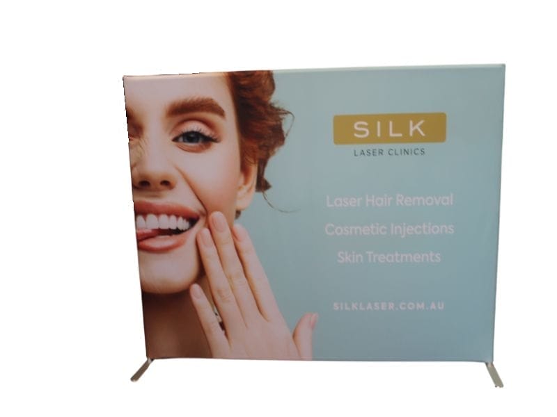 straight-superwall-backdrop-stand-12-small-sized-backdrop-stands-for-shopping-centre-use.jpg